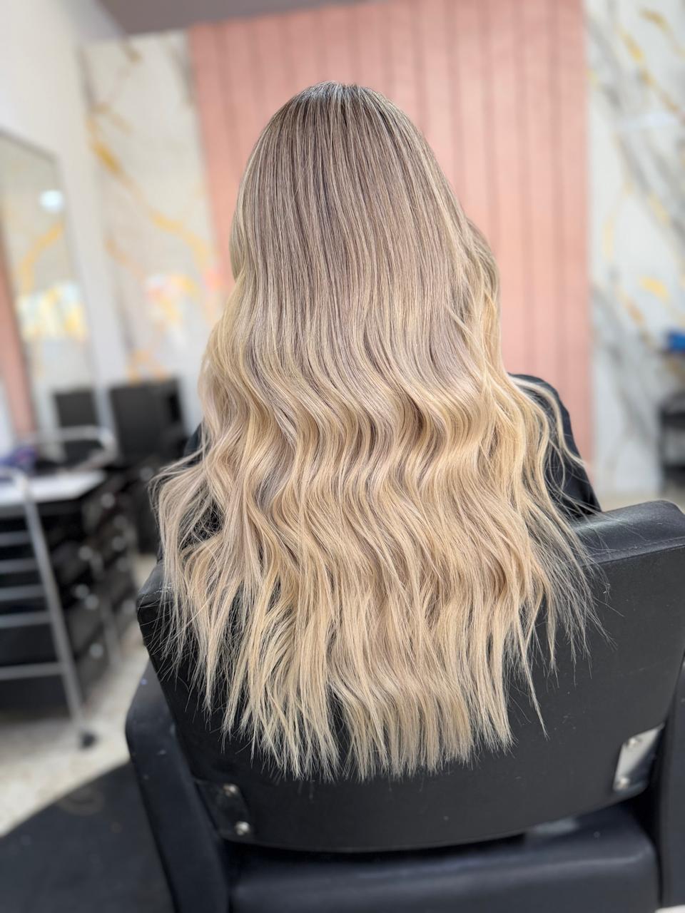 Diana Soto Hair Salon 17
