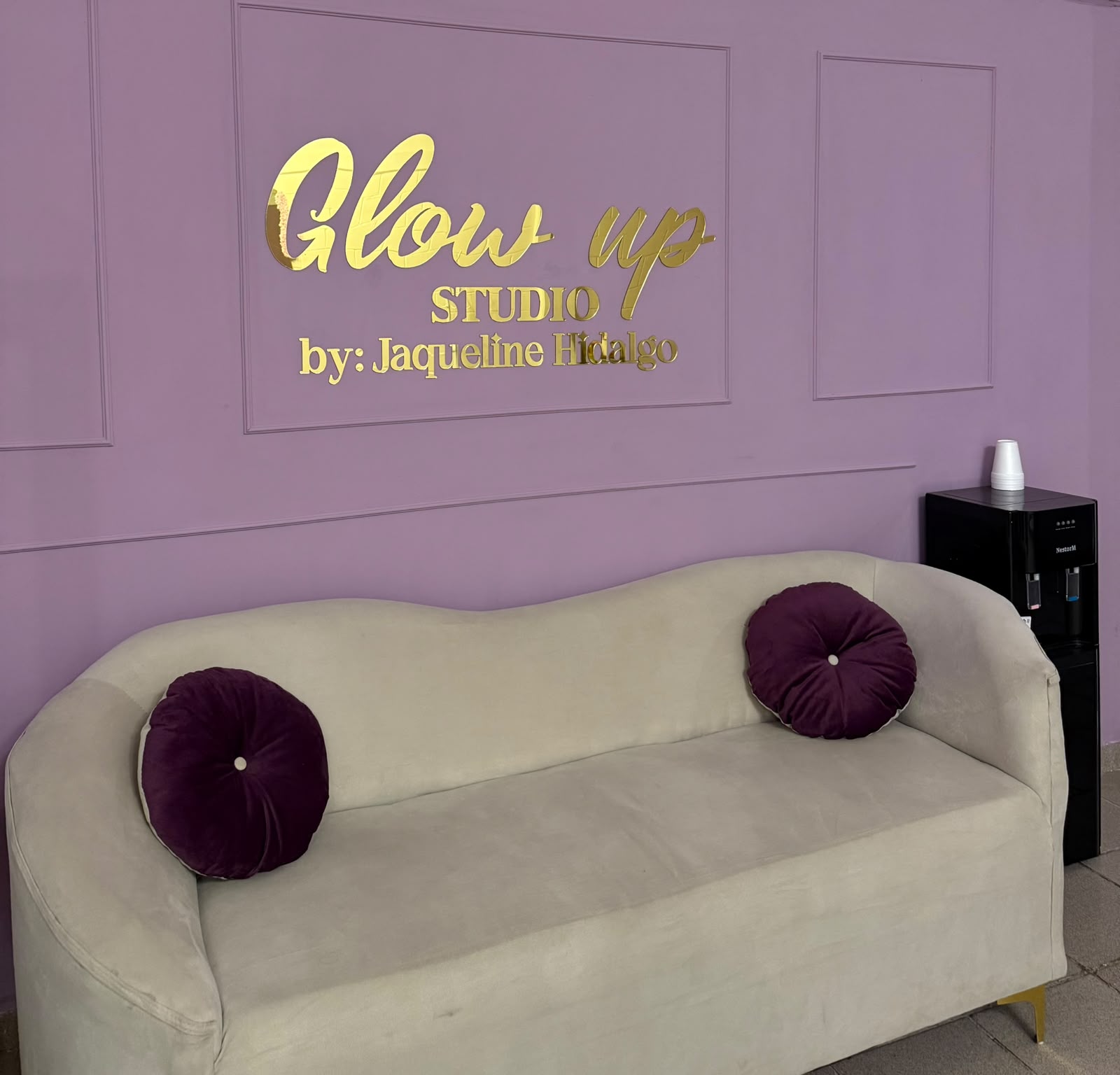 Glow Up studio By Jaqueline Hidalgo 3
