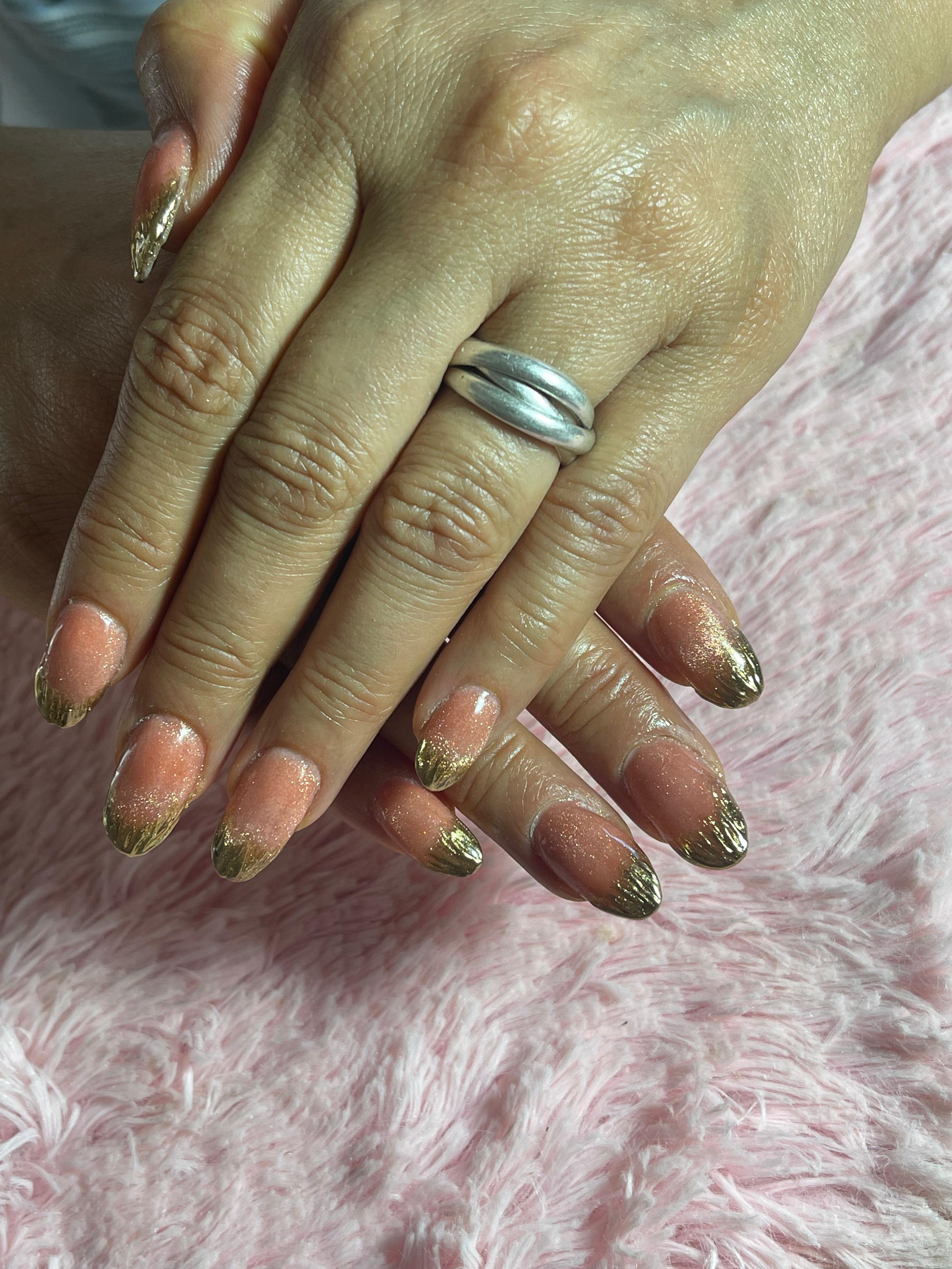 Bonita Luna Beauty Studio 3
