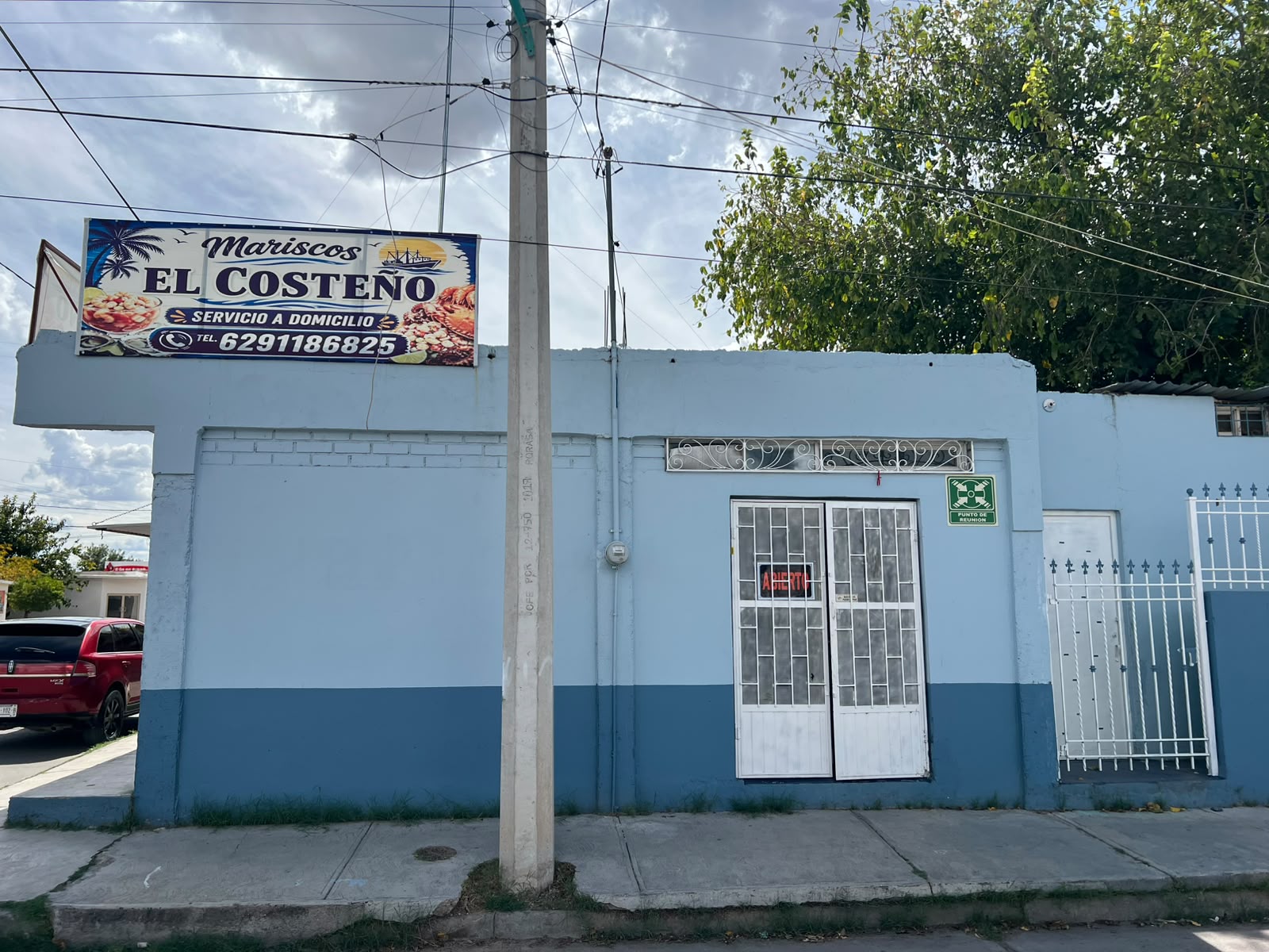 Mariscos el Costeño 11