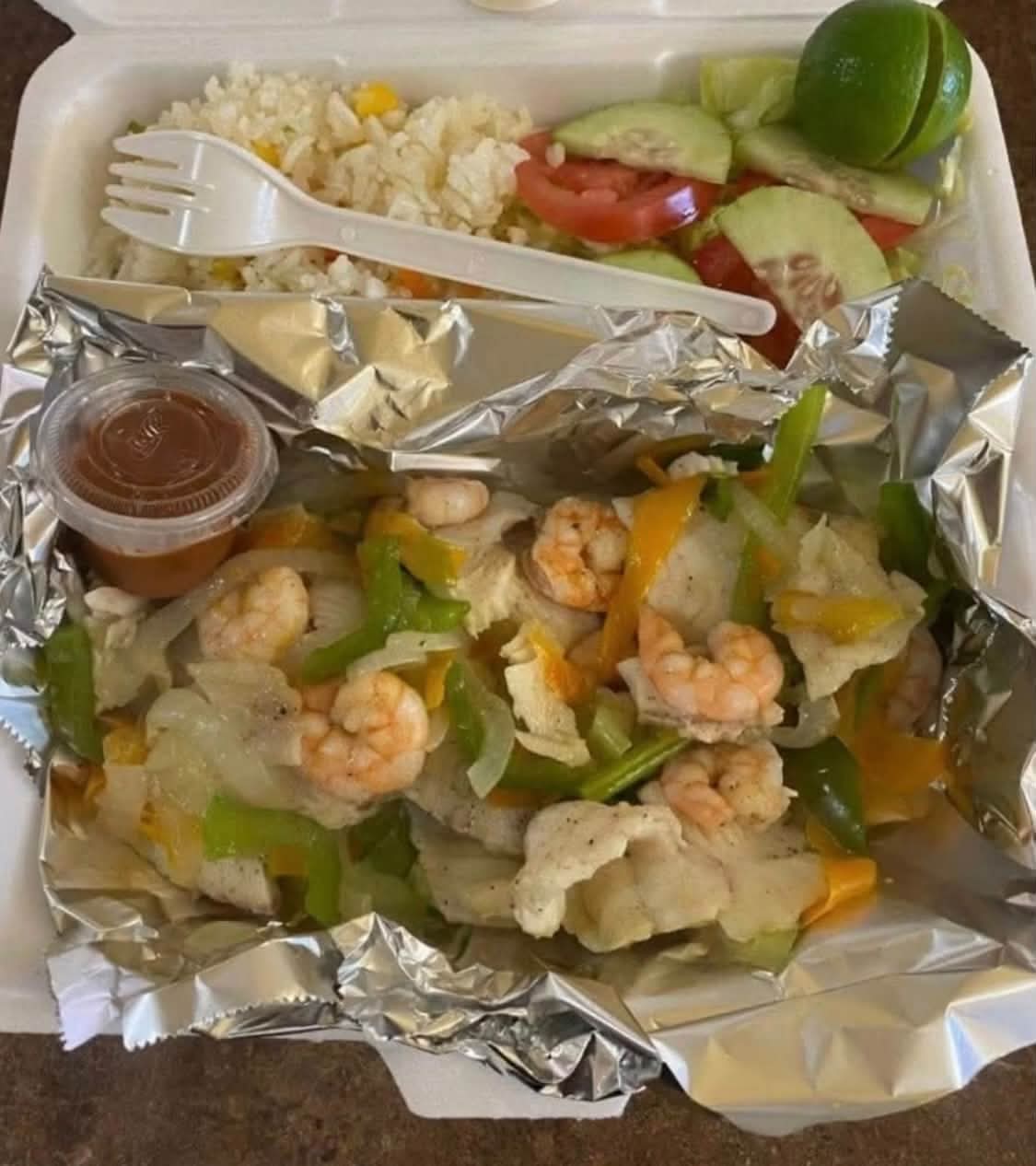 Mariscos el Costeño 4