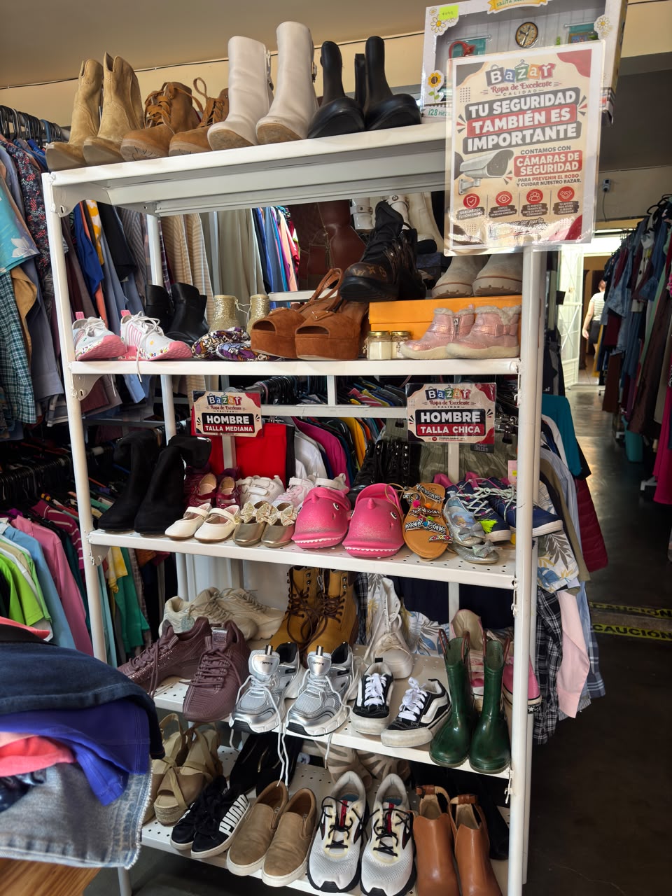 Bazar de Paty Caballero 23