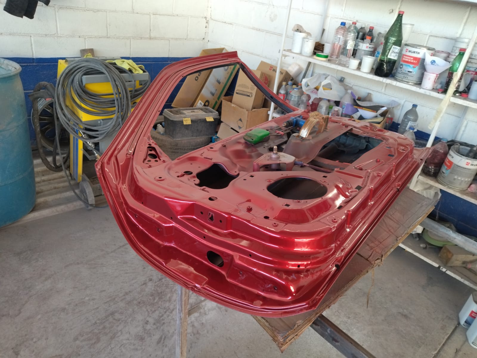 MTS Pro Taller de Pintura Automotriz 18