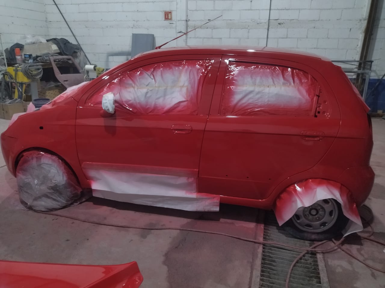 MTS Pro Taller de Pintura Automotriz 12