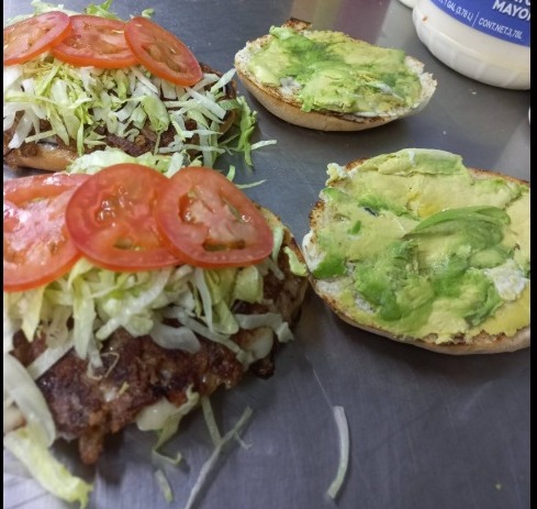 Super Burger & Hot Dogs El Wero 5