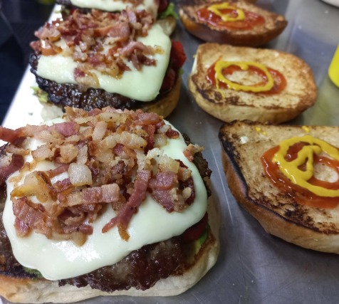 Super Burger & Hot Dogs El Wero 4