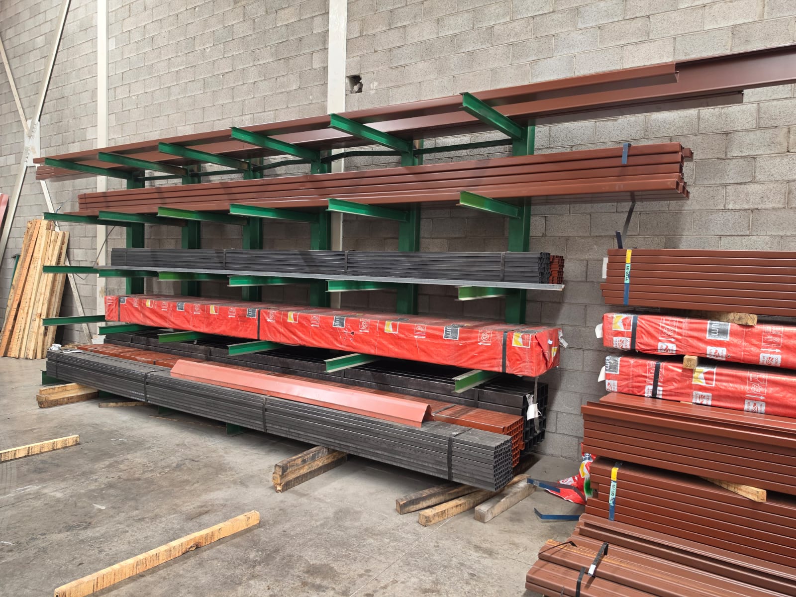 METALTECH Metales y Techumbres 10